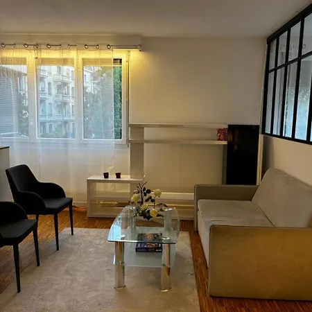 Shiraz 公寓 洛桑